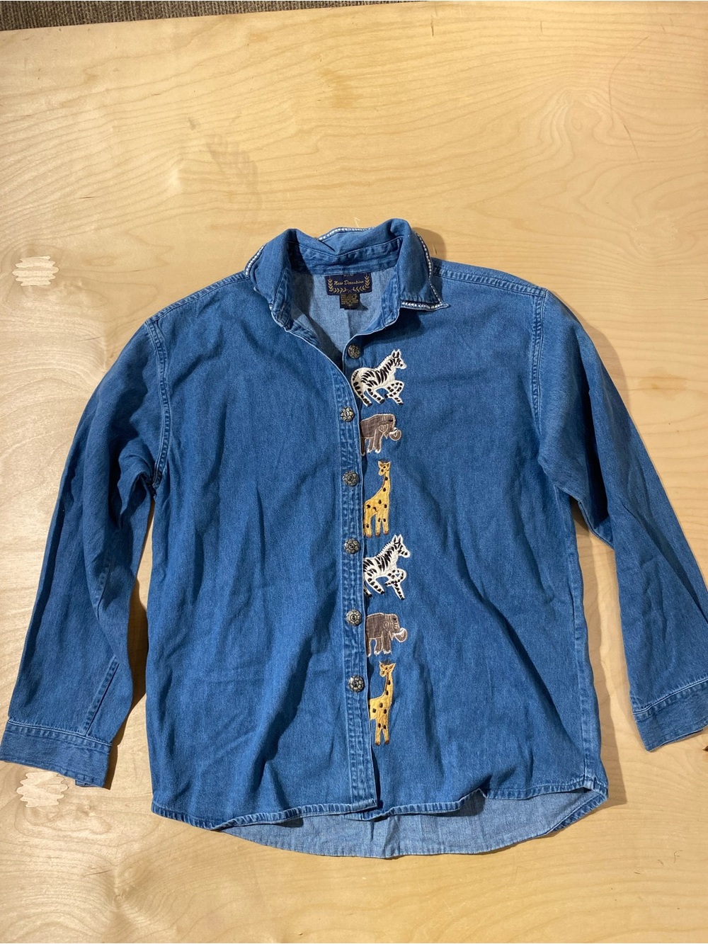 new directions Light Blue Denim Shirt Medium (RP) - Picture 6 of 10
